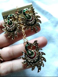 Peacock Design jewellery set with Maangtika