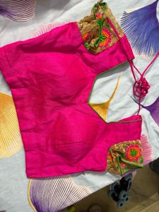 🔥SALE🔥Stunning Pink Embroidered Saree
