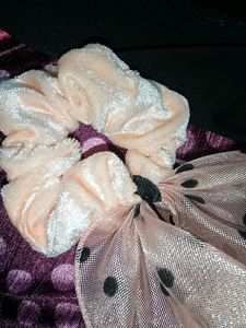 Cute Velvet Scrunchie With Pearls