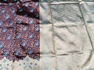 Elegant Paisley Print Saree