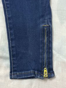 Women's Blue Skinny Fit Jeans