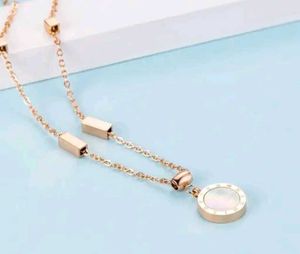Elegant Roman Numeral Pendant Necklace