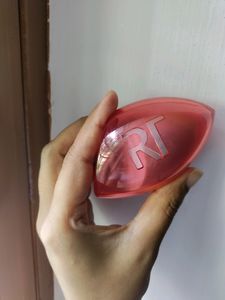 Real Techniques Beauty Sponge