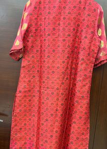 Elegant Red Printed Kurta