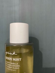 Victoria Secrets Pink Vanilla And Dreamy Body Mist