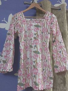 Floral Print Bell Sleeve Kurta