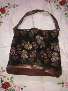 only limited time Vintage Floral Hobo Bag