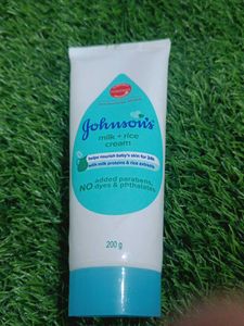 Johnson's Milk + Rice Cream 200g