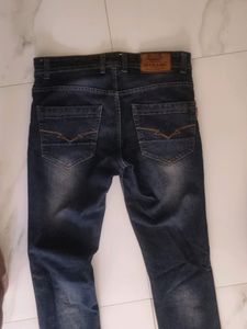 Authentic Jeans
