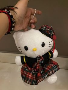 Cute Hello Kitty Plush Toy