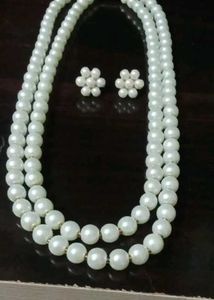 Double Layer Pearl necklace