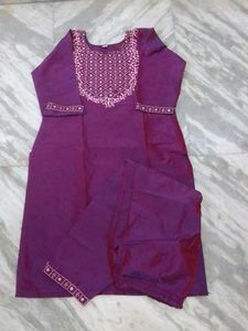 mirror work kurti