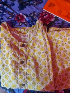 Yellow Printed Kurta pant set L size