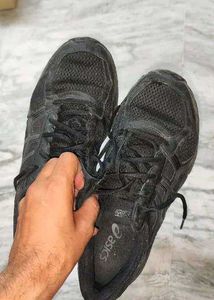 ASICS Black Running Shoes