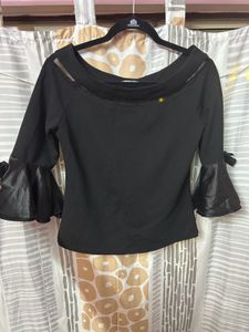 Western Top Off shoulder
