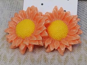 Cute Sunflower Earrings