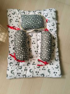 Cute Baby Bedding Set with Pillow