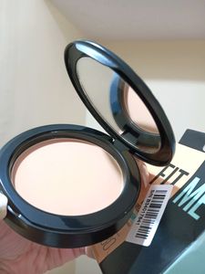 Maybelline Matte Compact Powder