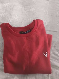 Red Crew Neck Sweatshirt