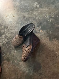 Stylish Brown Wedge Sandals