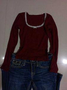 Maroon lacy top