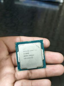 Intel i5 8th Gen processor.