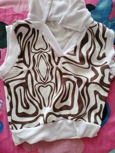 Stylish Sleeveless Hoodie Top