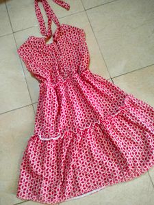 Bundle of summer Dresses 🥤🍒🥵🍧🍨🐚