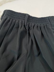2 Piece Set With Tie