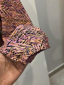 zara Chic Printed V-Neck Long Sleeve Top