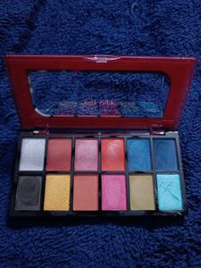 Mars Eyeshadow Palette