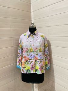 Vibrant Floral Print Button-Up Blouse