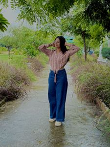 CLASSIC KOREAN ‼️Checked Cropped Tie-Up Shirt
