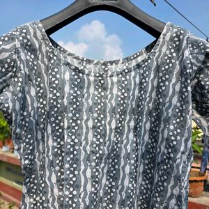 Grey &amp; White Printed Cotton Kurta