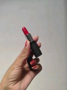 swiss beauty Classic Lipstick