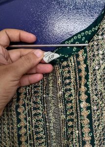 Elegant Green Kurta Set with Embellishments