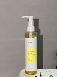 Iunik Calendula Cleansing Oil