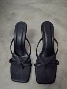 black classy pencil Heels
