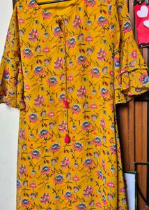 Floral Print Kurta/medium length one piece dress