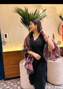 Elegant Black Kurta with Printed Dupatta