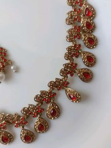 new red color jewelery set