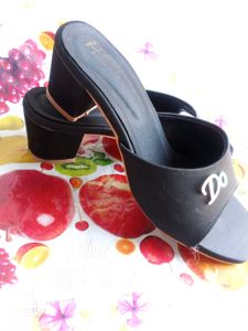 Chic Black 'Do' Embellished Slides