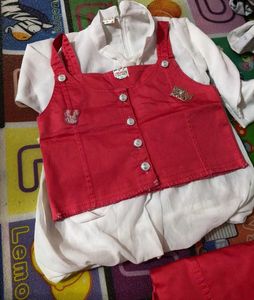 Cute Red Bell Bottom Outfit
