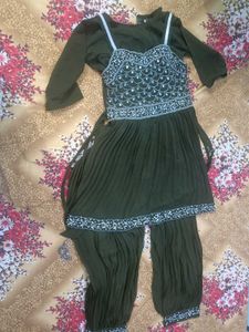 Elegant Olive Green Kurta Set