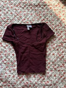 Maroon V-Neck Cropped Top