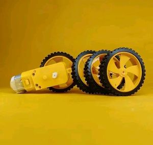 2Pcs Motor + 4pcs Wheels