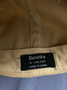 Bershka Infinity Love Baseball Cap