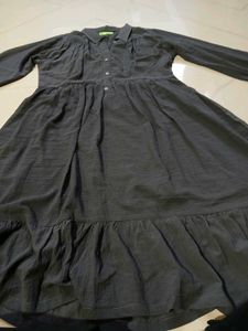 Chic Dark Grey Button-Down Midi Dress
