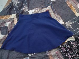 2 Smart Skirts For Cute Girls