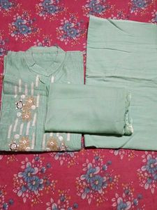 Elegant Embroidered Kurta Set meterial